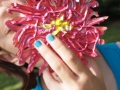 flowerGirl_bluefingernails_web